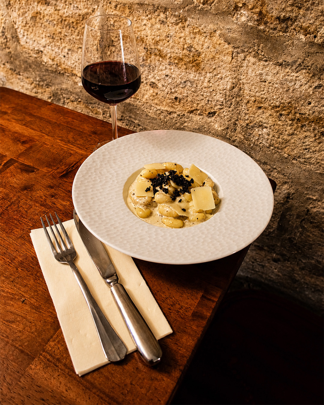 Gnocchi à la truffe et copeaux de parmesan