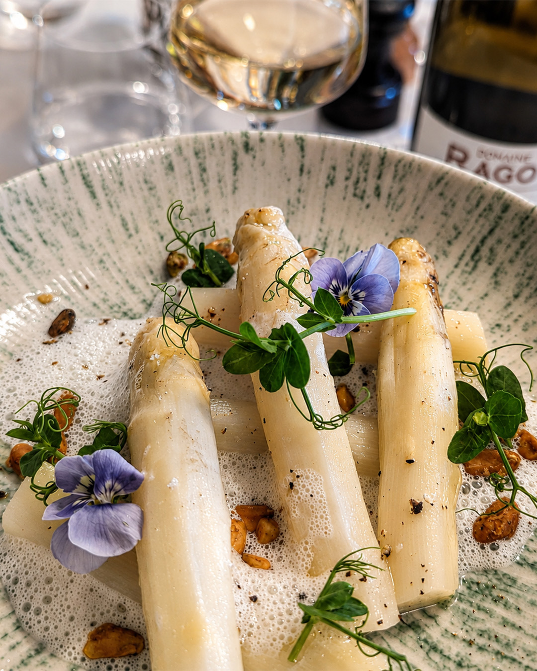Asperges blanches rôties